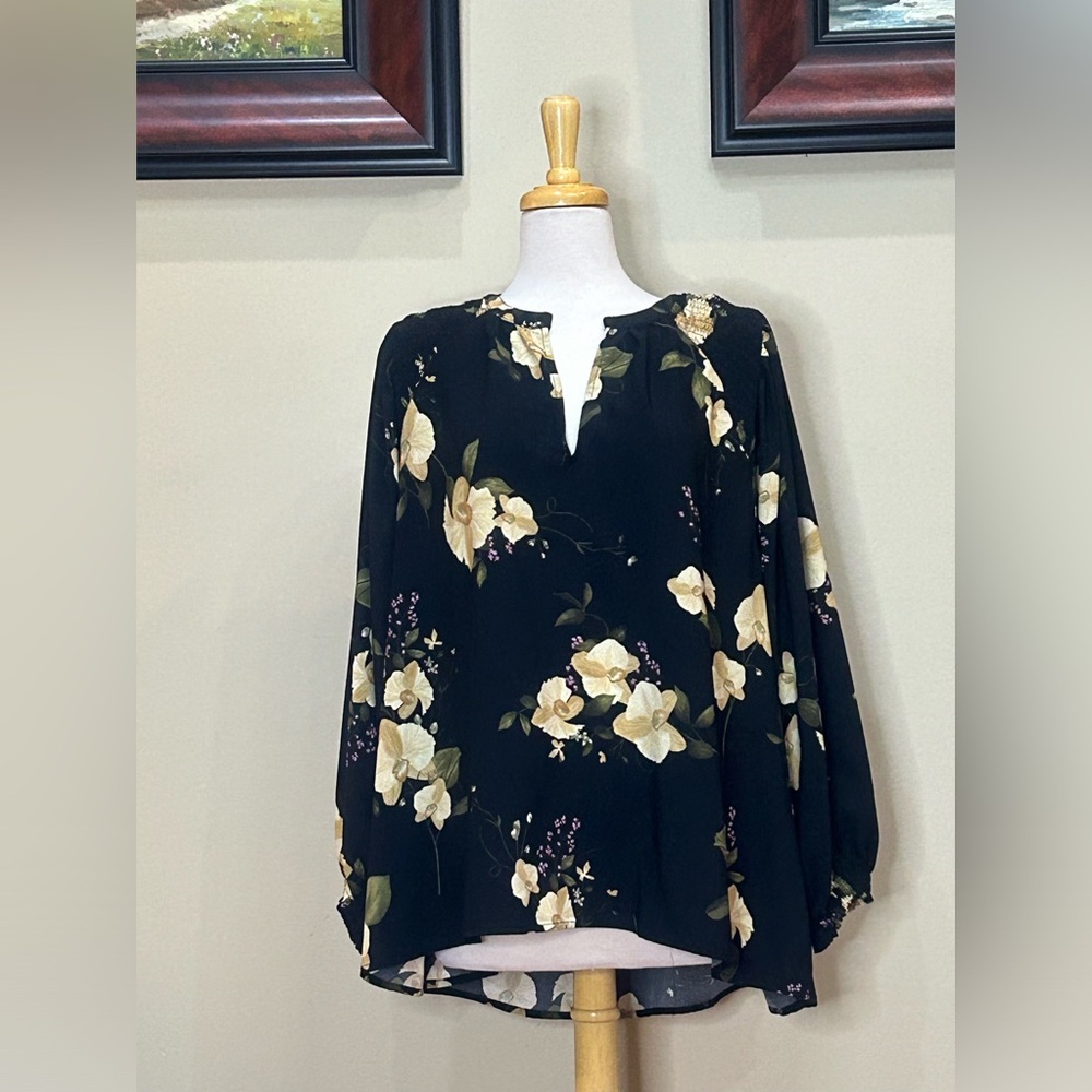 Ava & Viv | Size 4X Black Floral Blouse